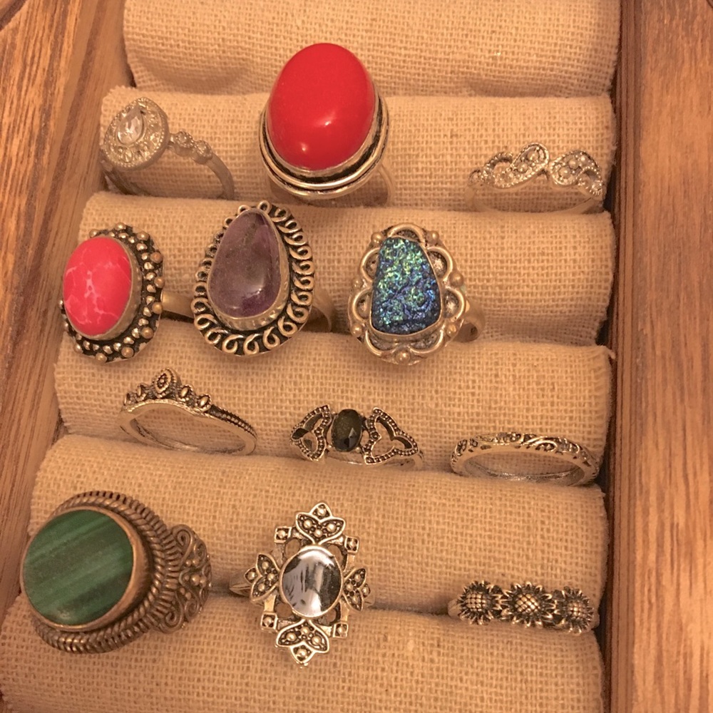 Set of 12 Assorted Rings - Costume Jewlery